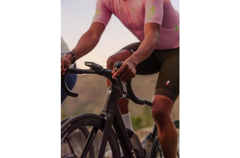 SRAM Rival AXS E1 Lever & Caliper, Right Front SRAM Rival AXS E1 Lever & Caliper, Right Front