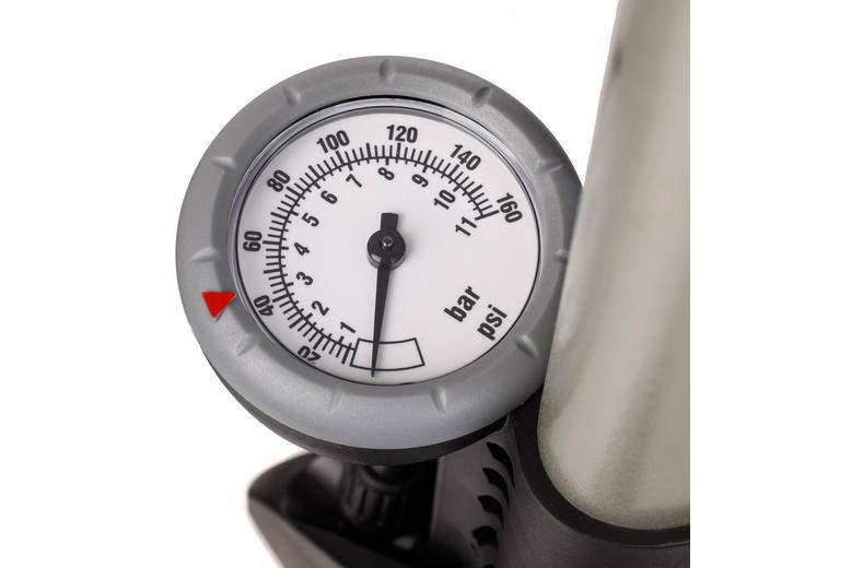 Halfords Metal Track Pump Halfords Metal Track Pump