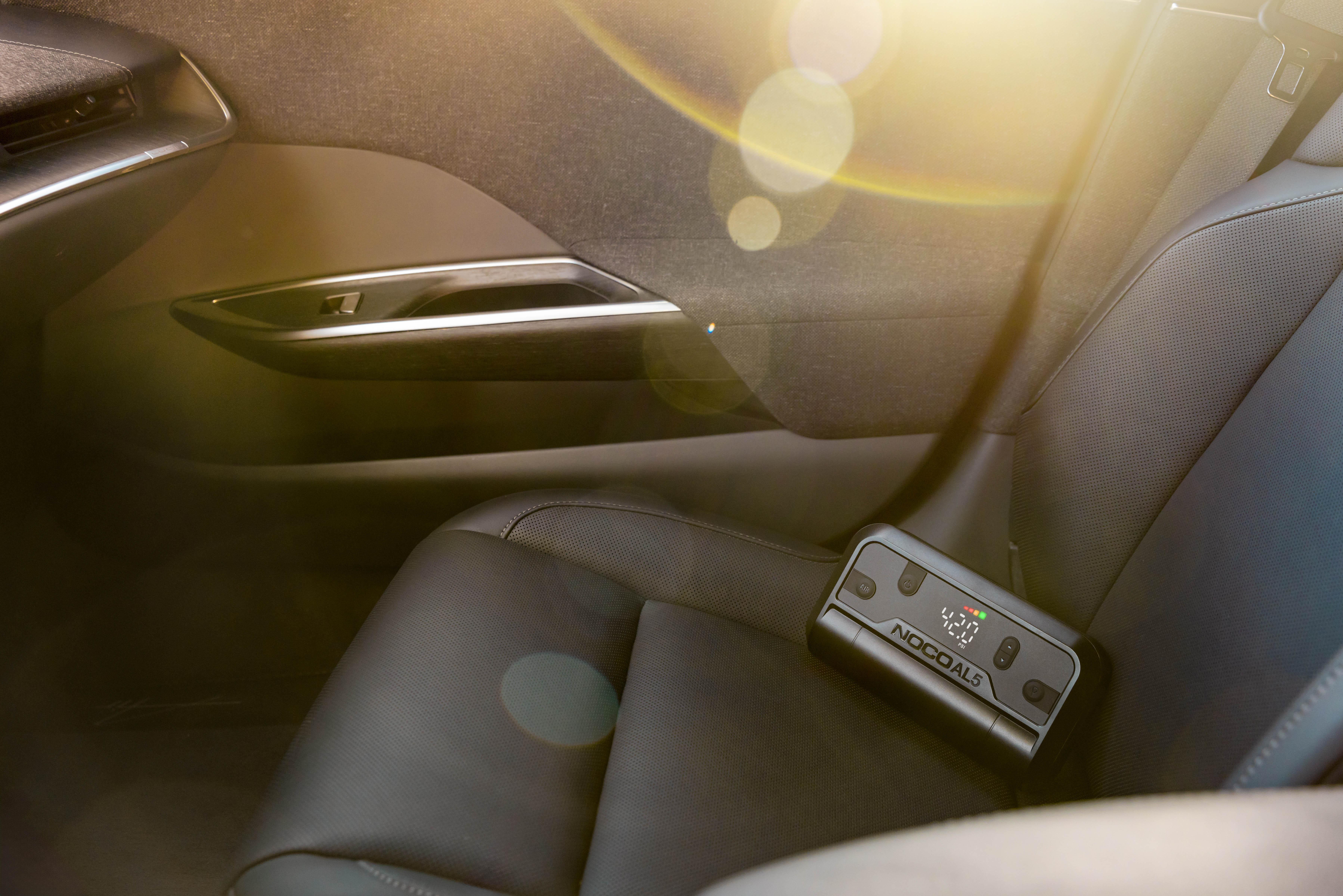 NOCO 5A Lithium Air Inflator