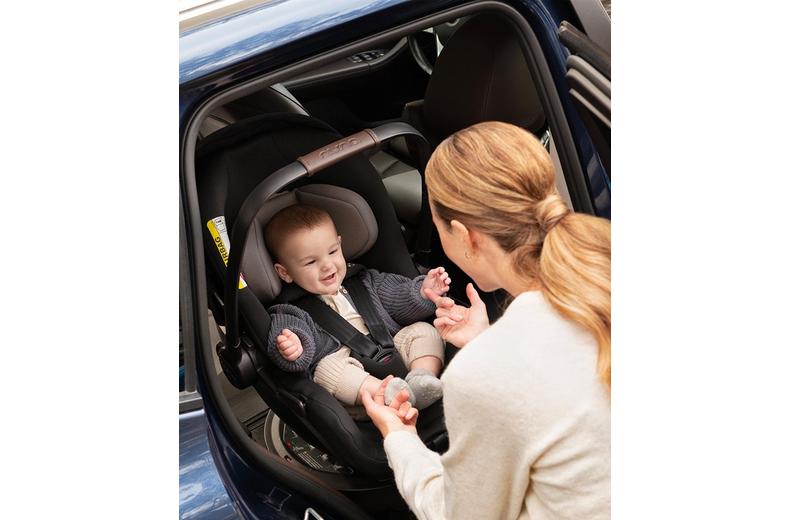 Nuna ARRA flex Infant Carrier - Caviar Nuna ARRA flex Infant Carrier - Caviar