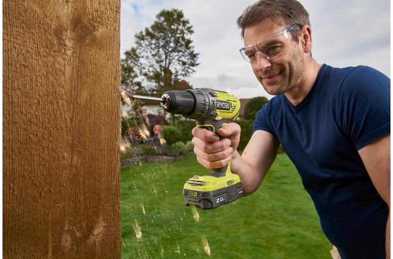 RYOBI 18V ONE+ Combi Drill Starter Kit (2x1.5Ah) RYOBI 18V ONE+ Combi Drill Starter Kit (2x1.5Ah)