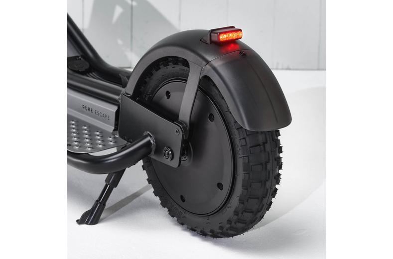 Halfords Red Plastic Primer 500ml Halfords Red Plastic Primer 500ml