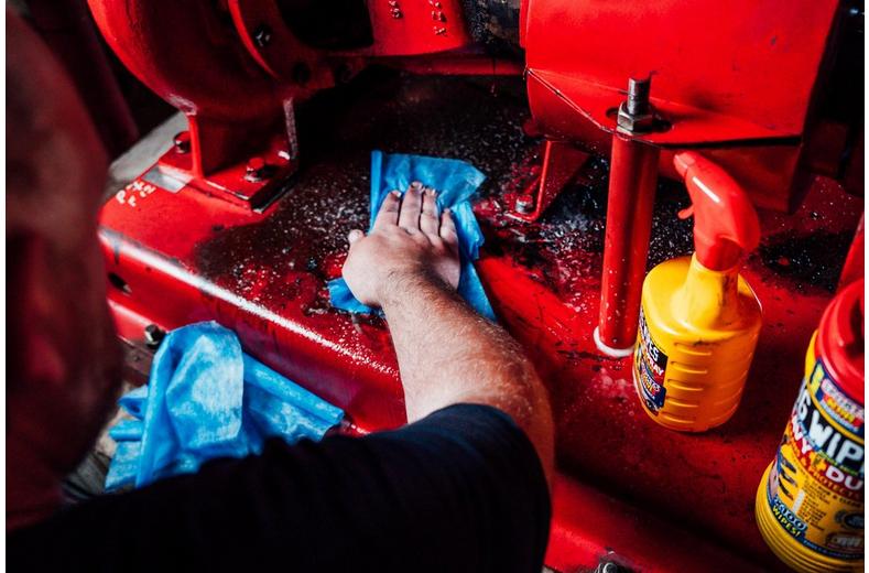 Big Wipes HD PRO+ wipes tub of 100 Big Wipes HD PRO+ wipes tub of 100