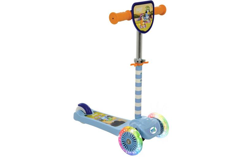 Bluey Mini Go Tilt Scooter with LEDS Bluey Mini Go Tilt Scooter with LEDS