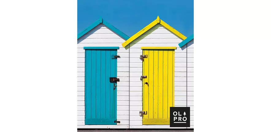 Laeto Sports and Outdoors 4 Pole 4' Beach Hut Printed Windbreak for the Outdoors 