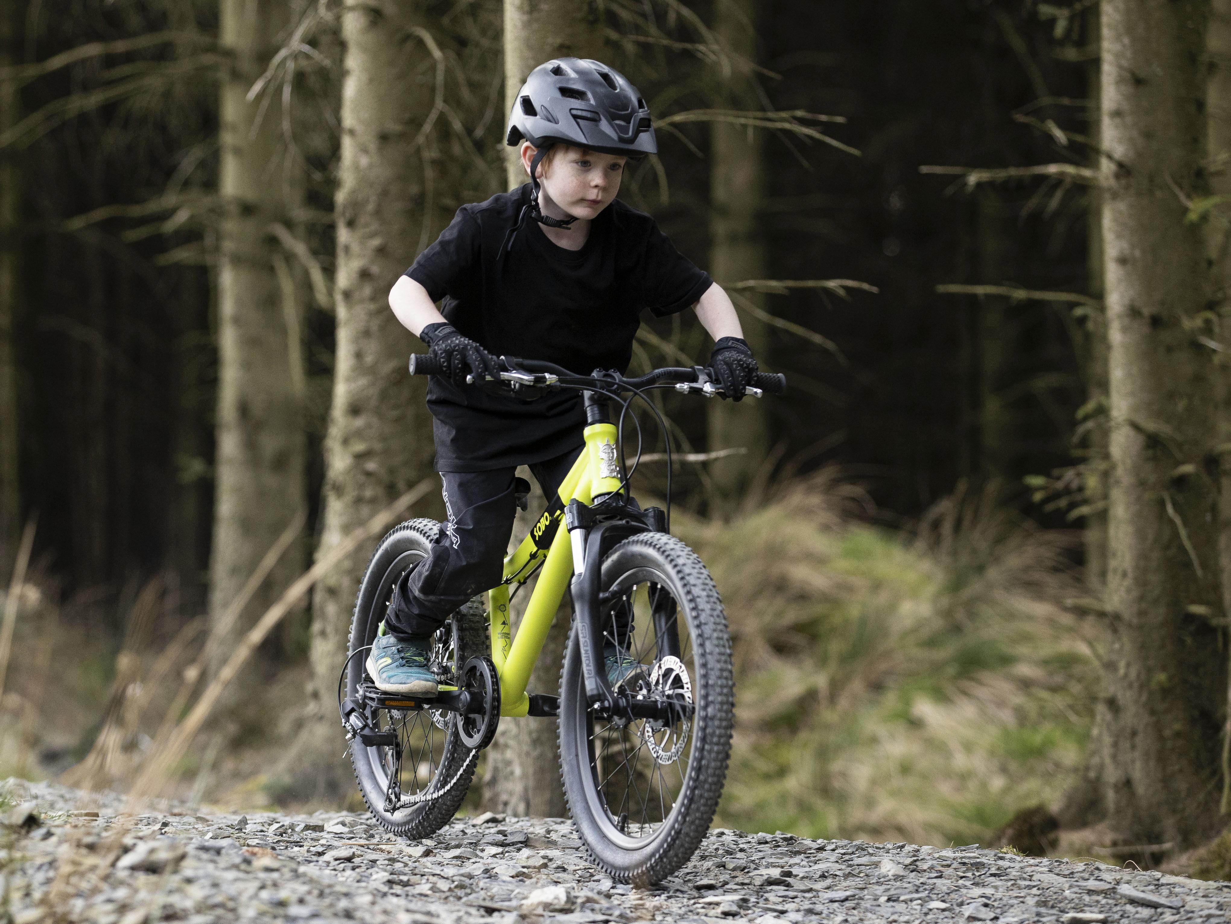 Voodoo Sobo Junior Mountain Bike - 20" Wheel