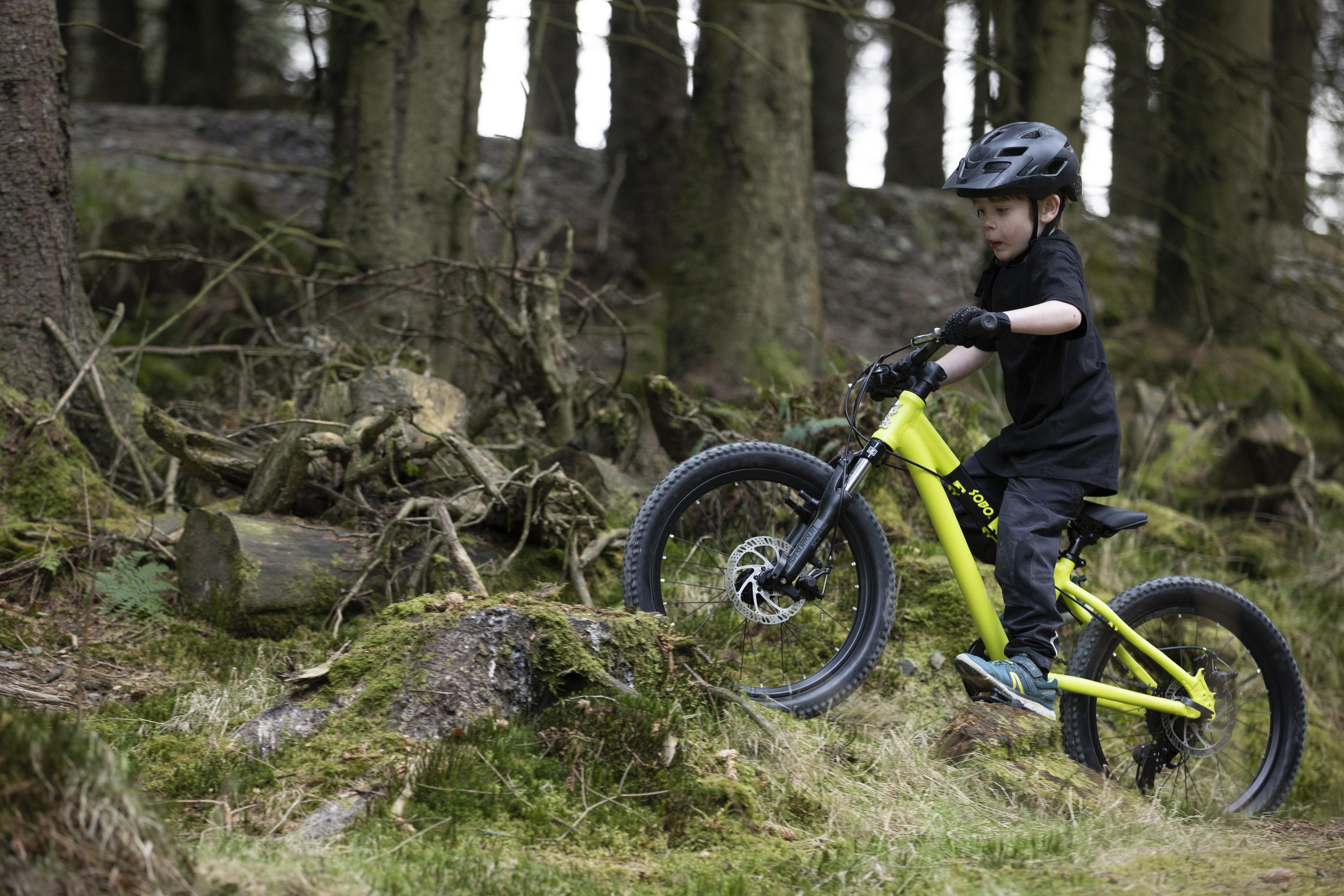 Voodoo Sobo Junior Mountain Bike - 20" Wheel