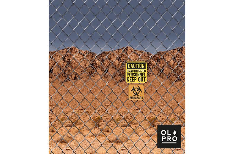 Biohazard 4 Pole Compact Windbreak Biohazard 4 Pole Compact Windbreak