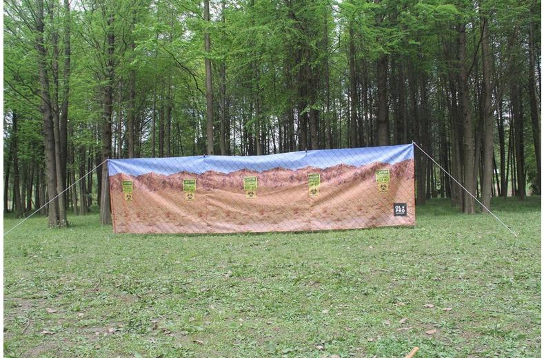 Biohazard 4 Pole Compact Windbreak Biohazard 4 Pole Compact Windbreak