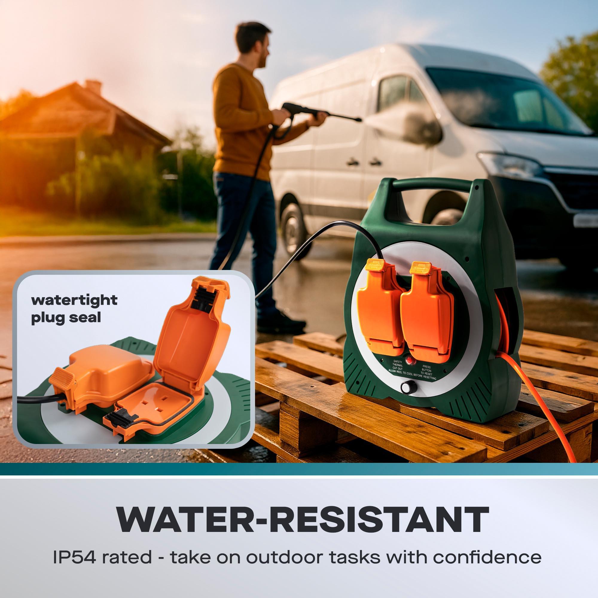 Daewoo Weatherproof 2 Gang 15M Reel