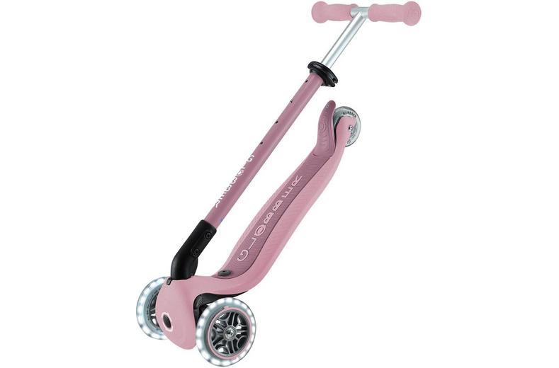 Globber Go Up Active Lights Eco - Berry Globber Go Up Active Lights Eco - Berry