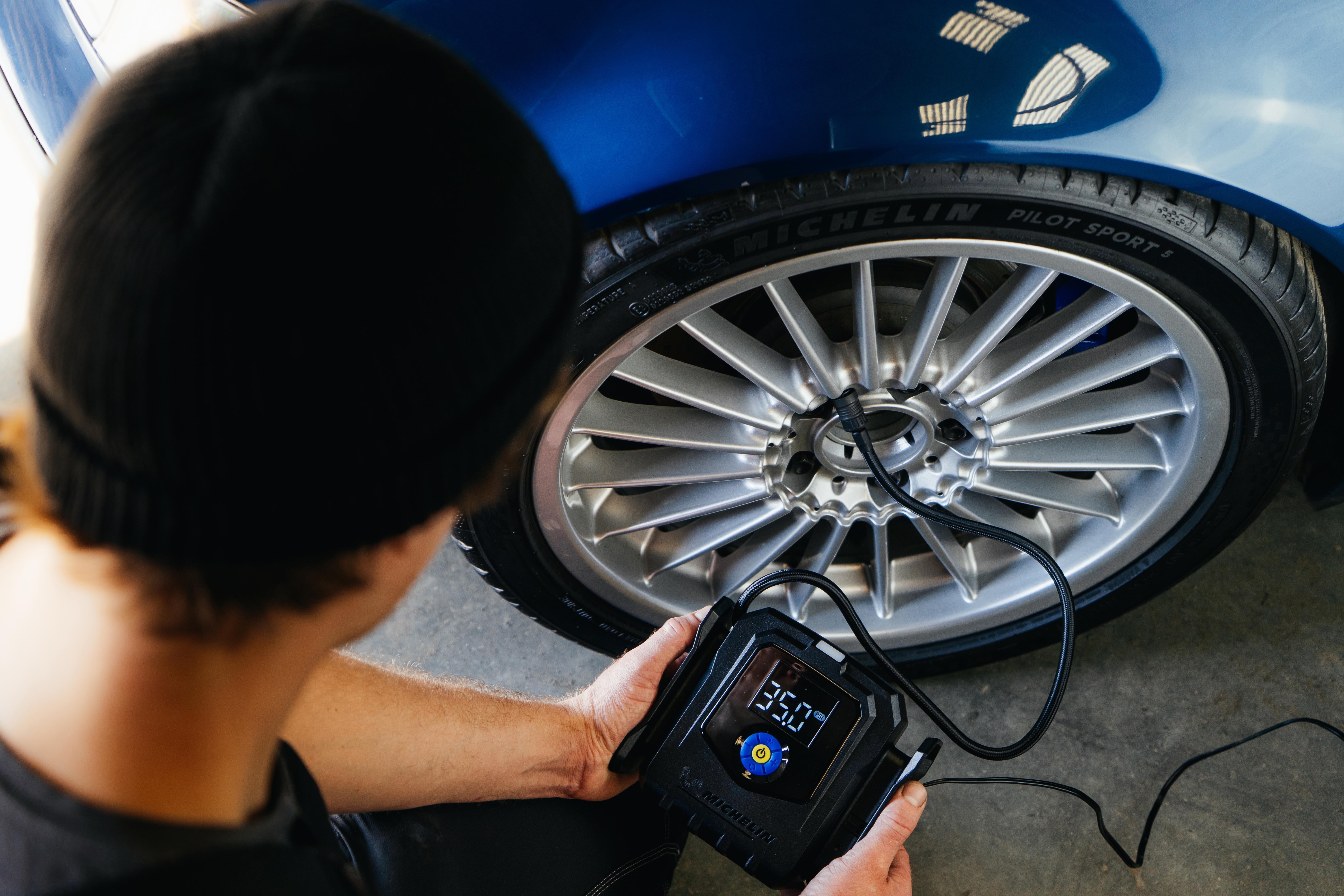 Michelin 12v DC Rapid Tyre Inflator