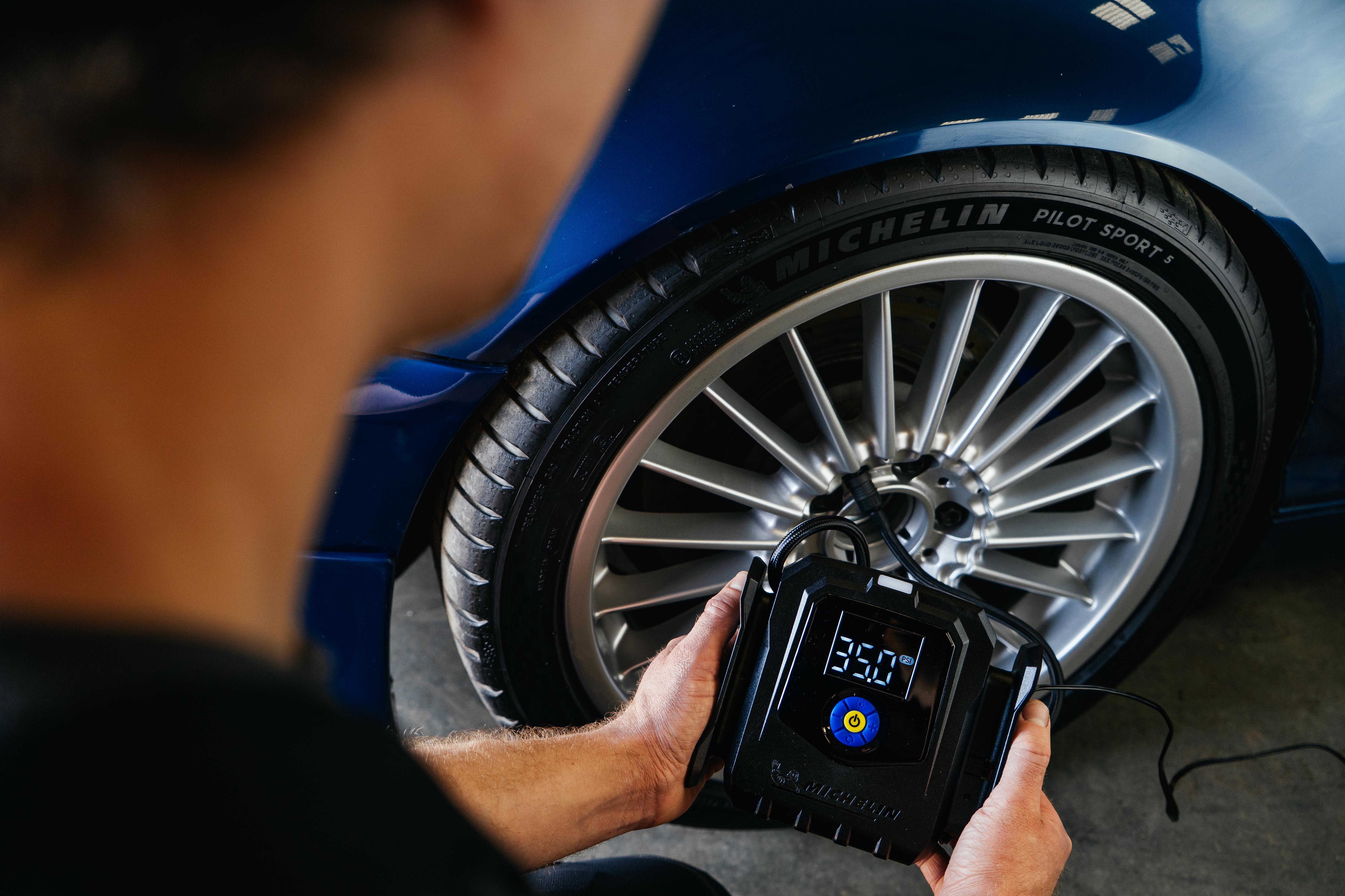 Michelin 12v DC Rapid Tyre Inflator