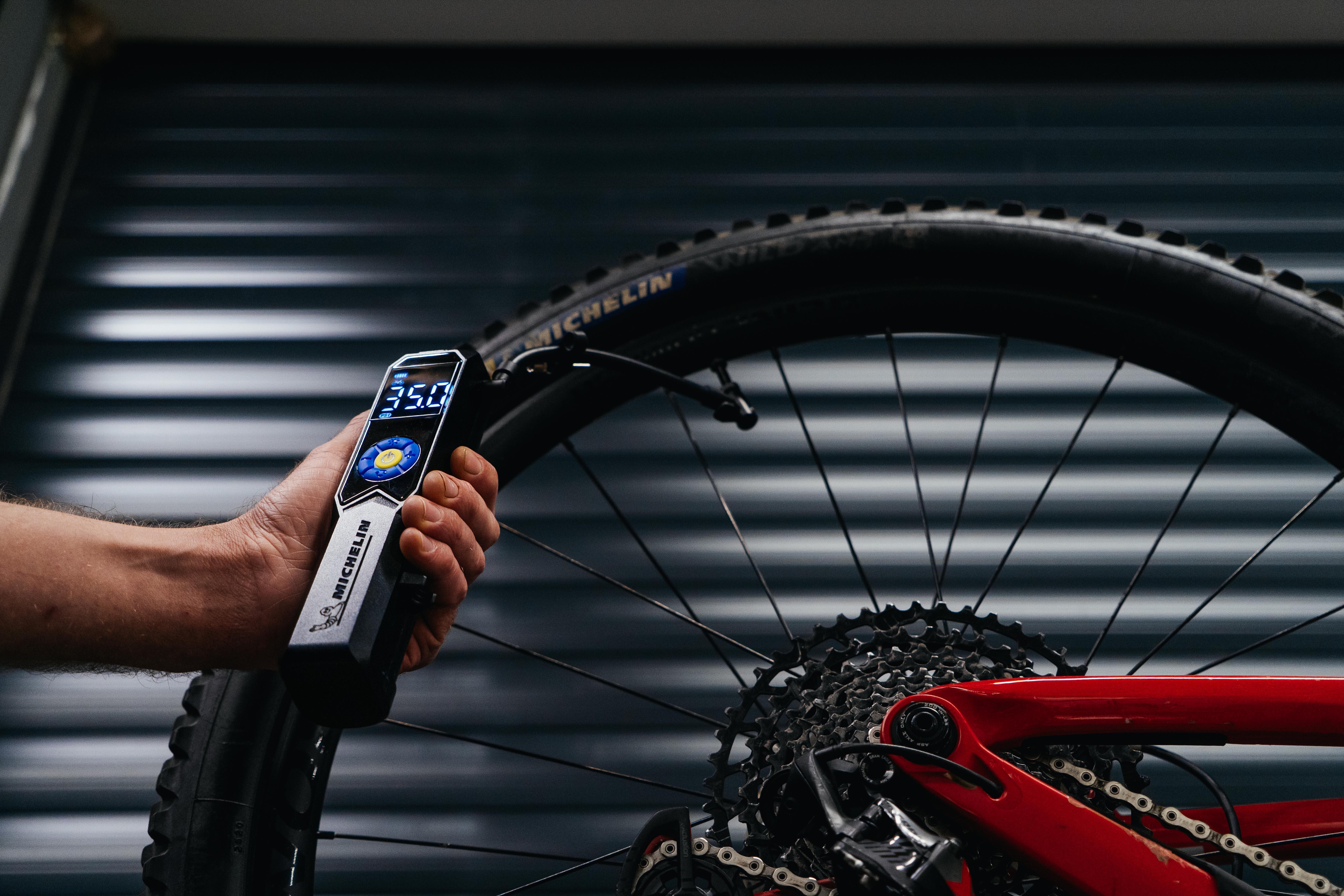 Michelin Cordless Compact Tyre Inflator