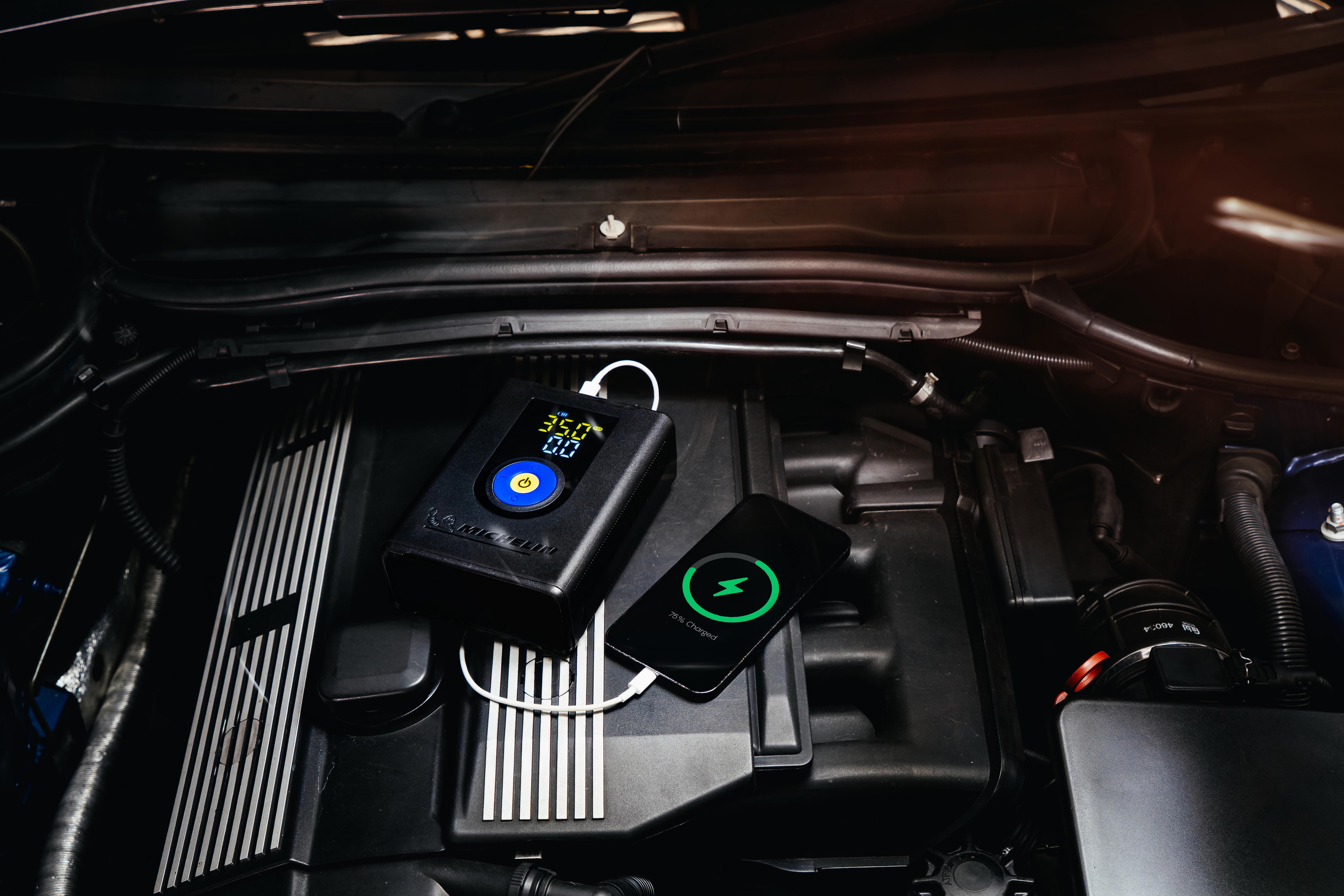 Michelin Tyre Inflator Jump Starter
