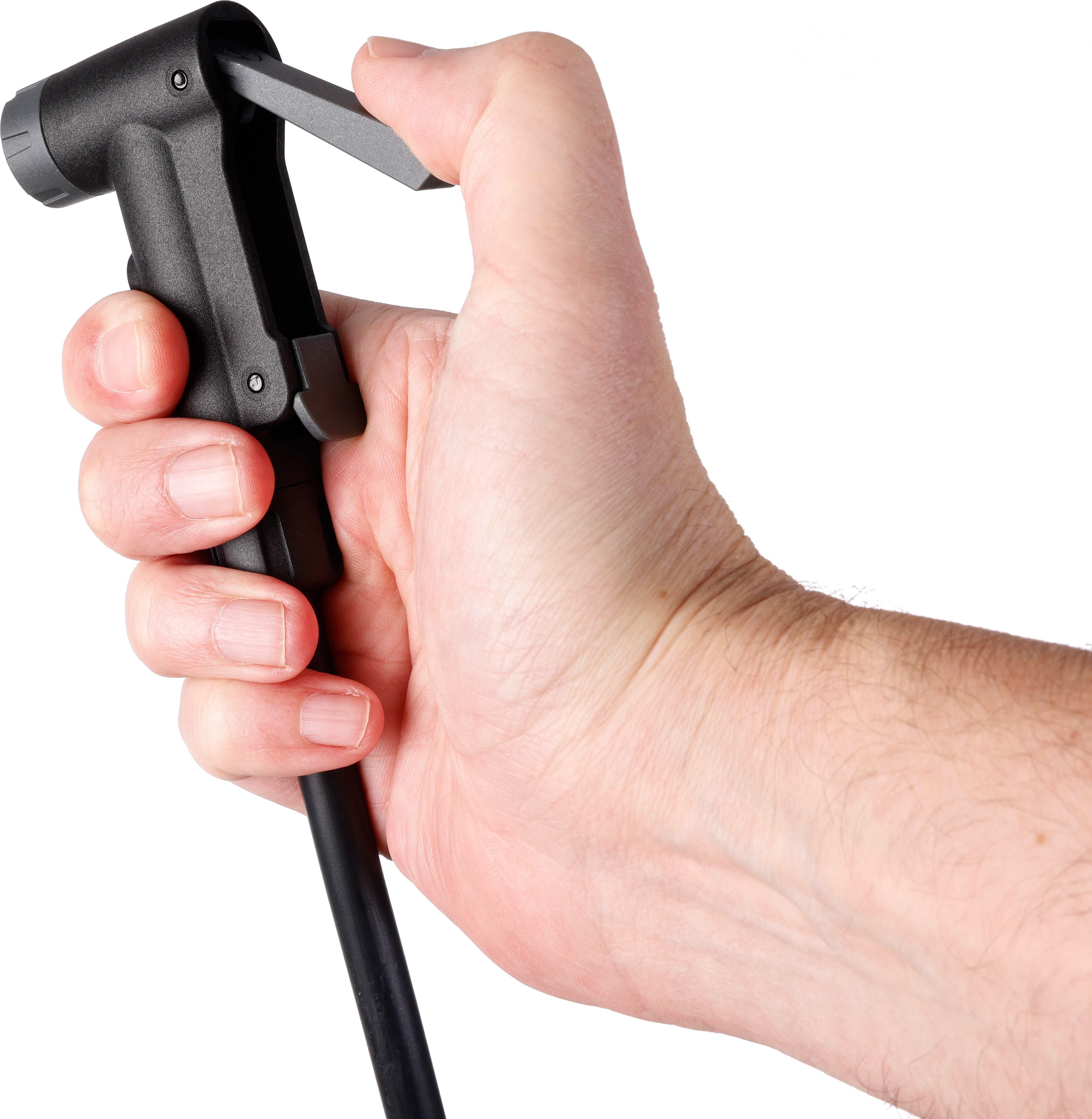 Halfords Advanced Track Pump