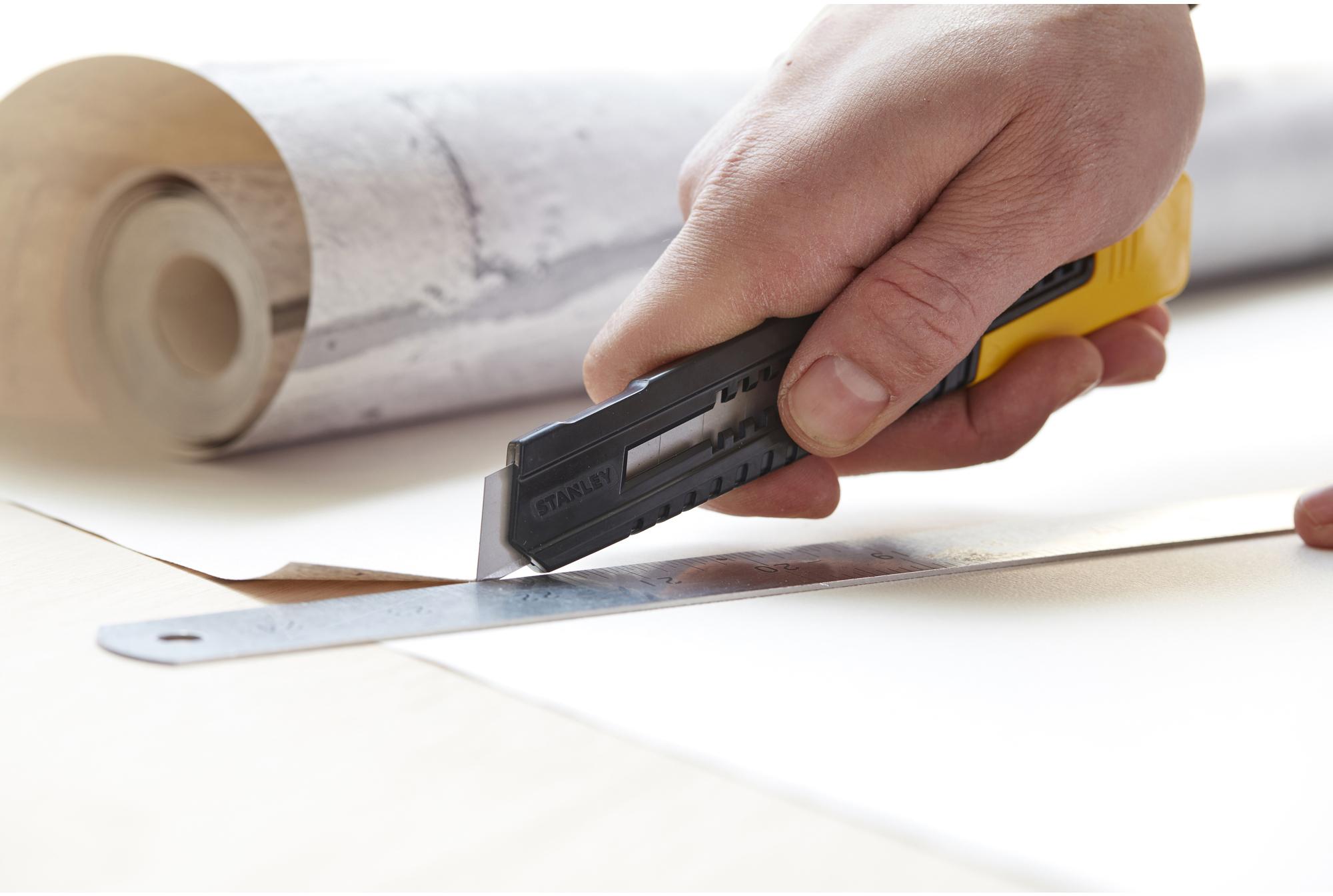 Stanley 18mm Snap off Knife