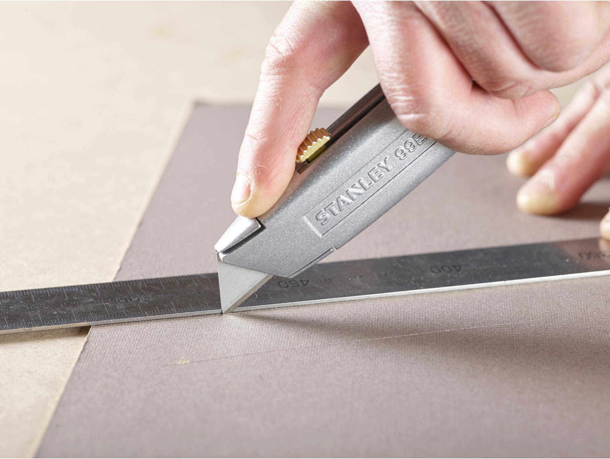 Stanley Retractable Blade Knife 99e