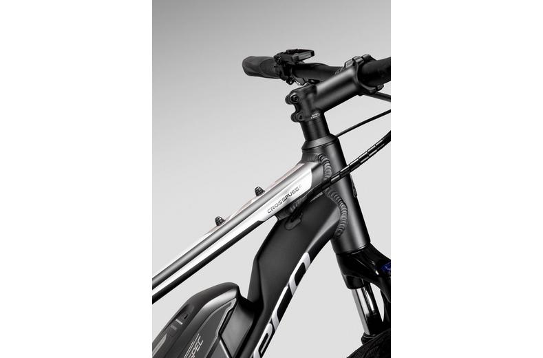 Carrera Crossfuse Womens Electric Hybrid Bike - S, M Frames Carrera Crossfuse Womens Electric Hybrid Bike - S, M Frames