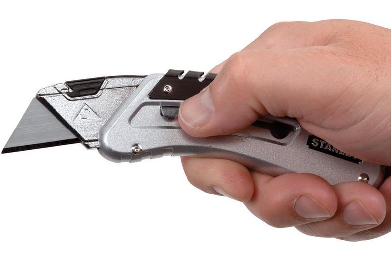 Stanley Quickslide Retractable Pocket Knife Stanley Quickslide Retractable Pocket Knife