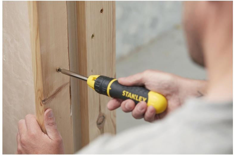 Stanley Multi-Bit Ratchet Screwdriver Stanley Multi-Bit Ratchet Screwdriver