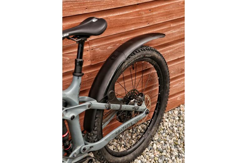 Mucky Nutz MugGuard Rear Mucky Nutz MugGuard Rear