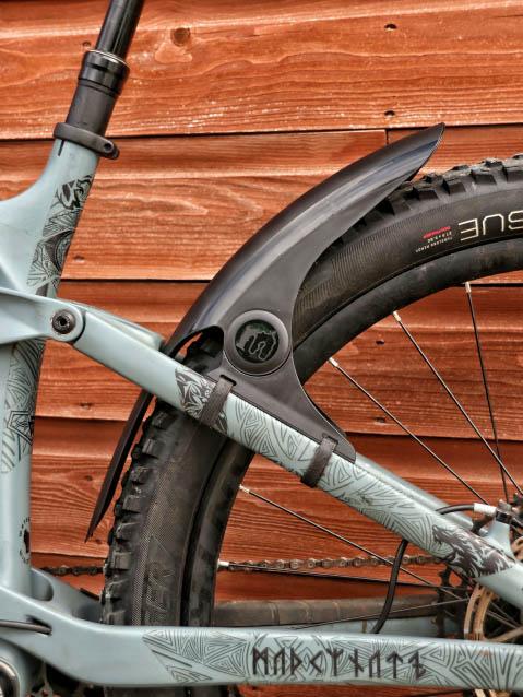 Mucky Nutz MugGuard Rear