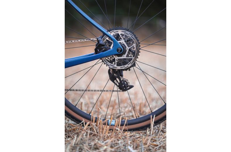 Boardman ADV 9.4 Mens Adventure Bike - S, M, L, XL Frames Boardman ADV 9.4 Mens Adventure Bike - S, M, L, XL Frames