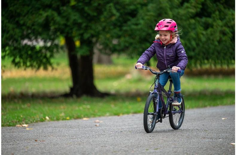 Carrera Cosmos Kids Bike - 16" Wheel - Purple Carrera Cosmos Kids Bike - 16" Wheel - Purple