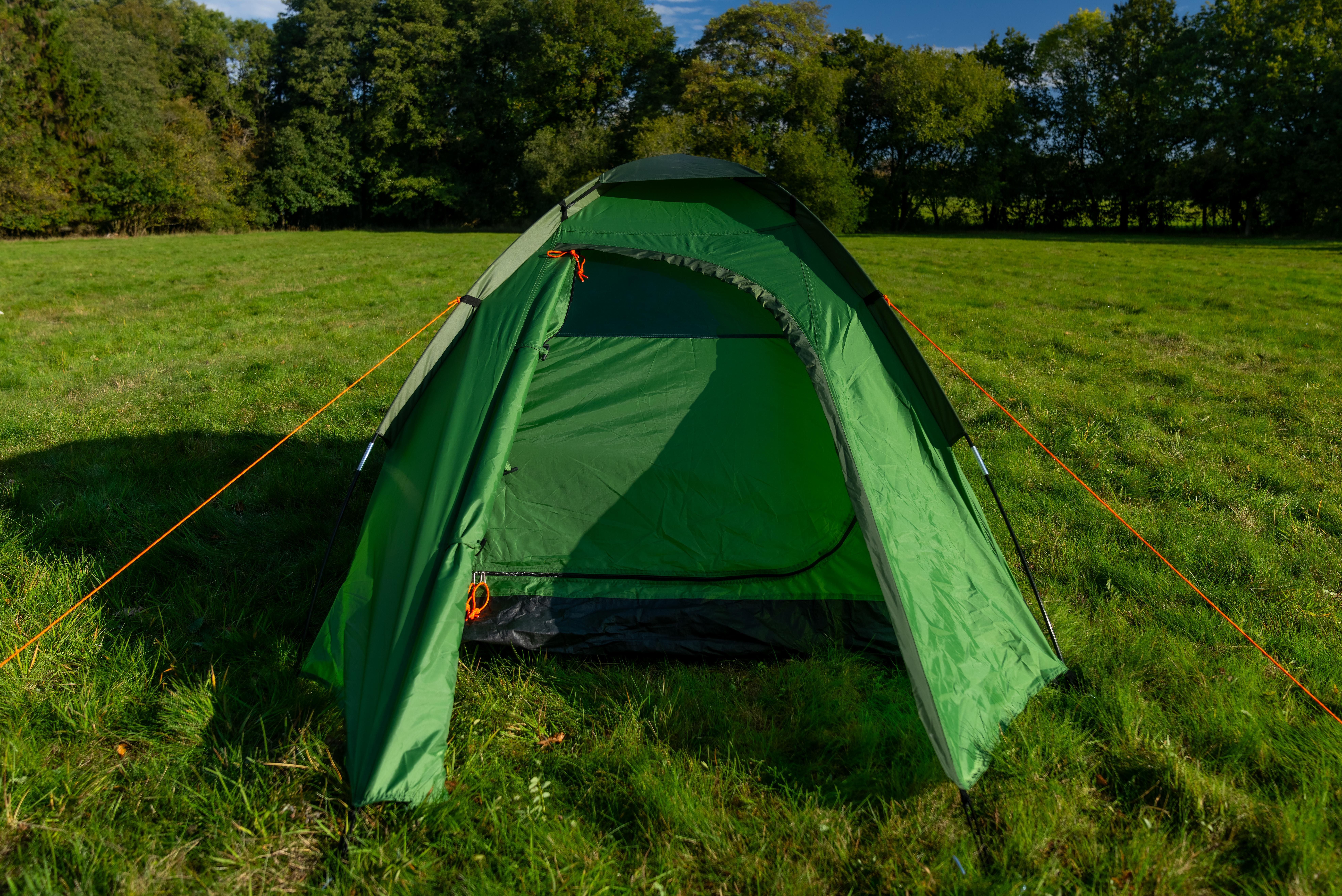 Halfords 2 Person XL Dome Tent with Porch