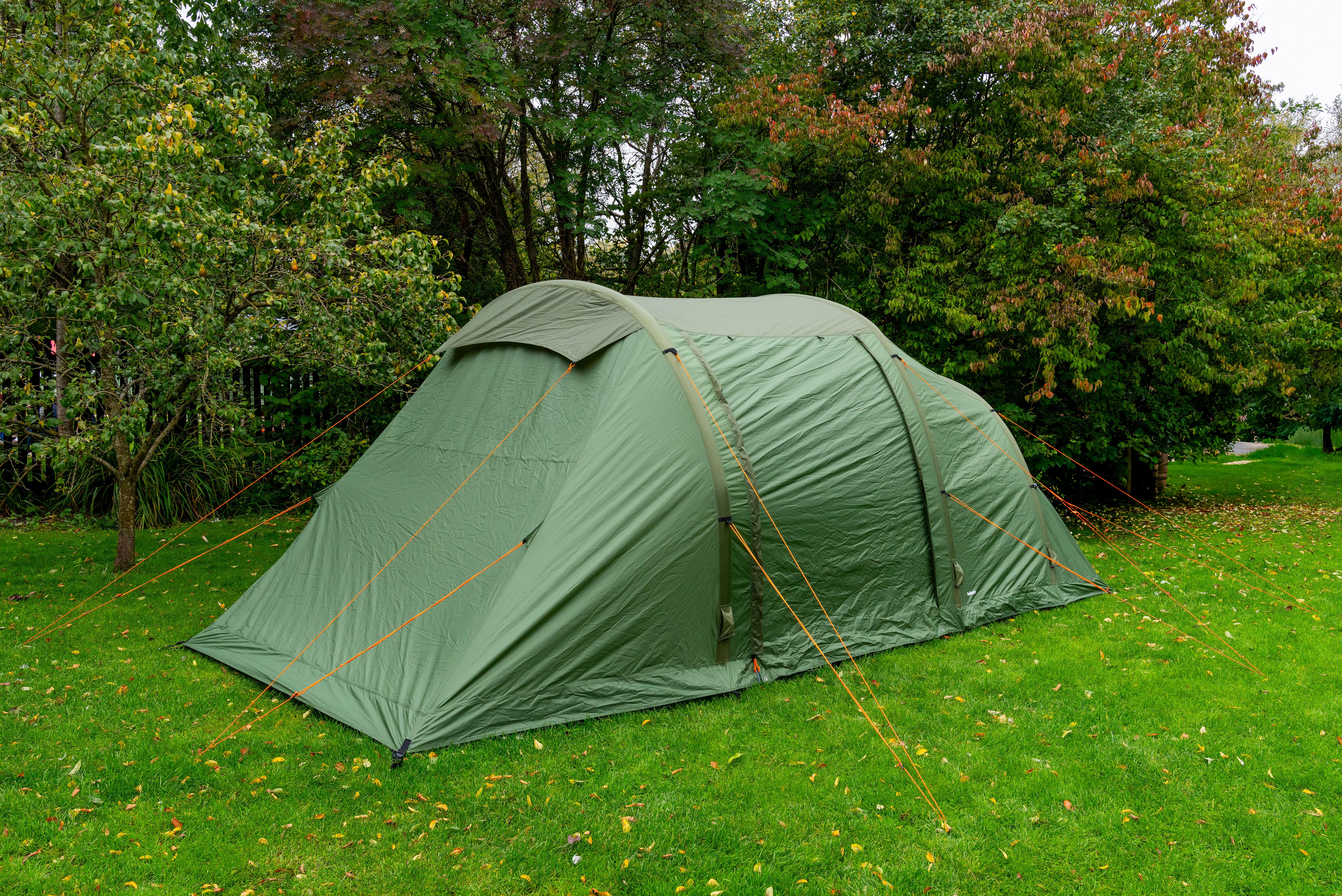 Halfords 6 Person Air Tent