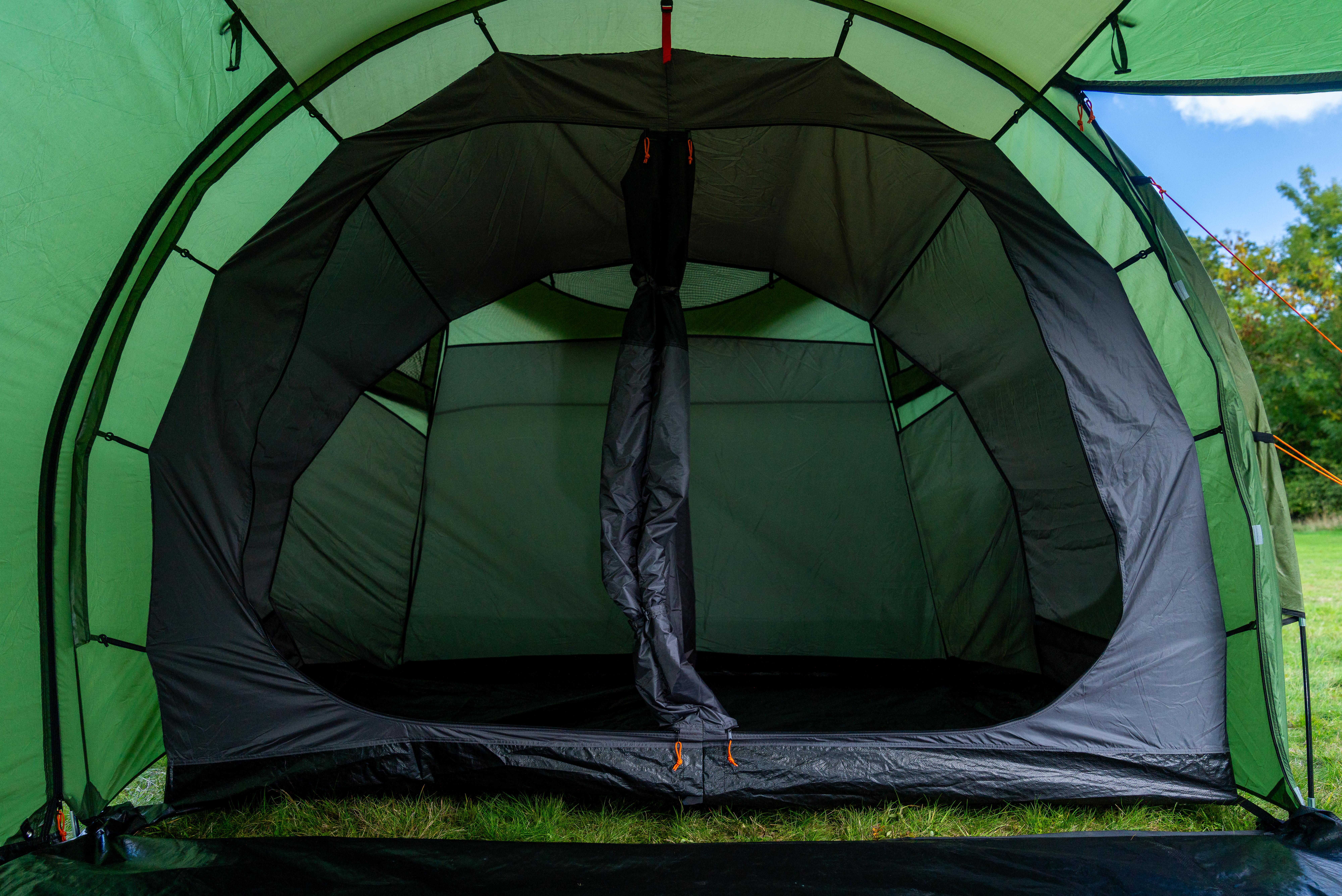Halfords 8 Person Tent