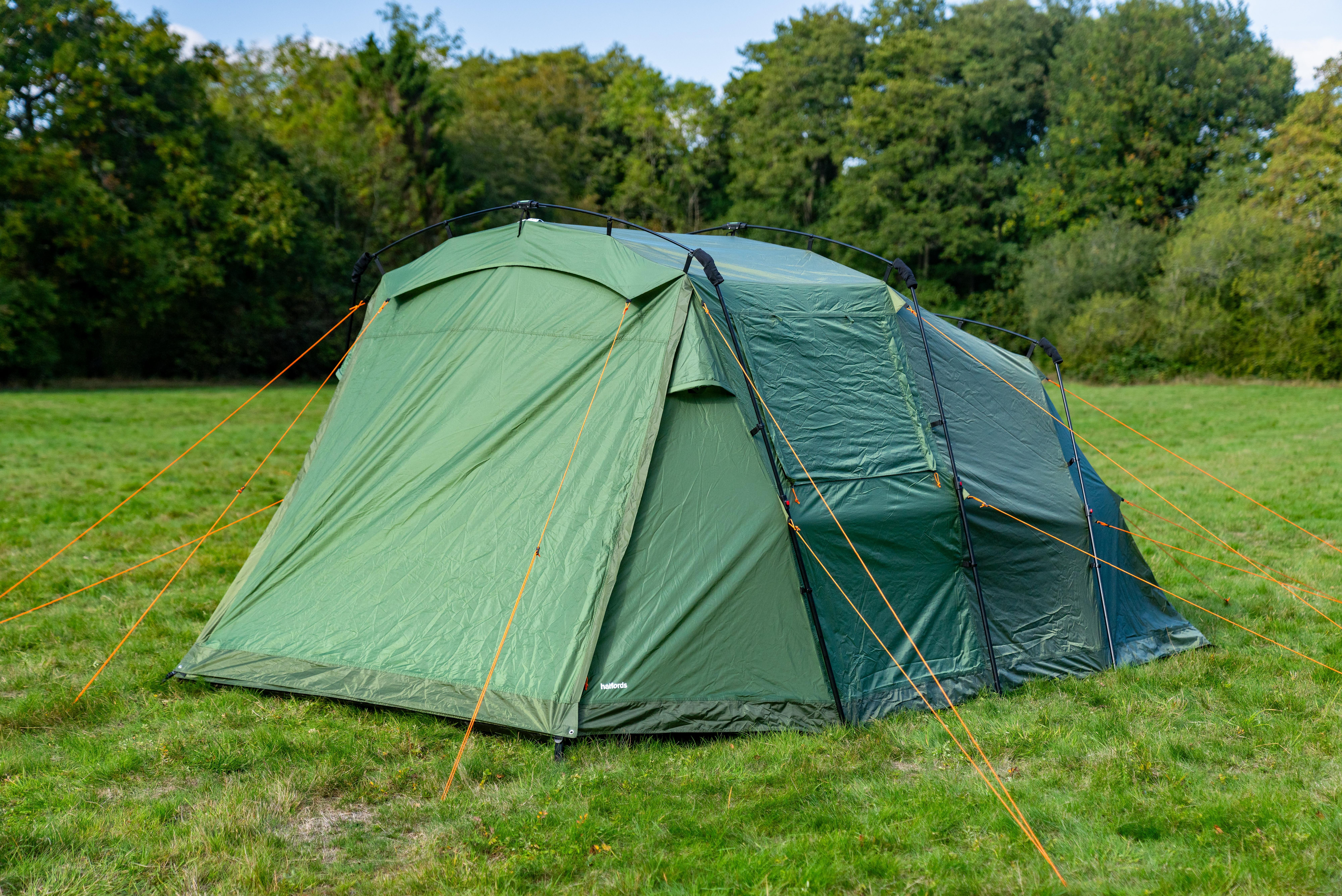 Halfords 4 Person Quick Up Tent
