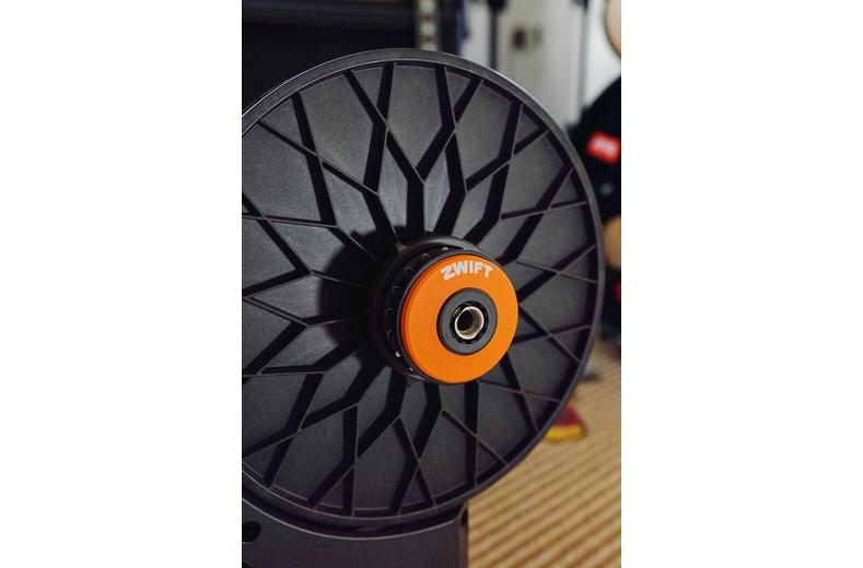 Elite Rivo Turbo Trainer With Zwift Cog & Click Elite Rivo Turbo Trainer With Zwift Cog & Click