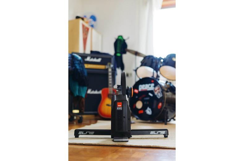 Elite Rivo Turbo Trainer With Zwift Cog & Click Elite Rivo Turbo Trainer With Zwift Cog & Click