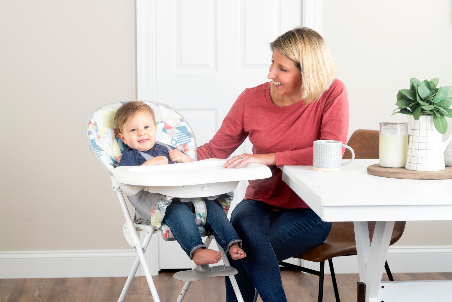 Graco Snack 'n' Stow High Chair