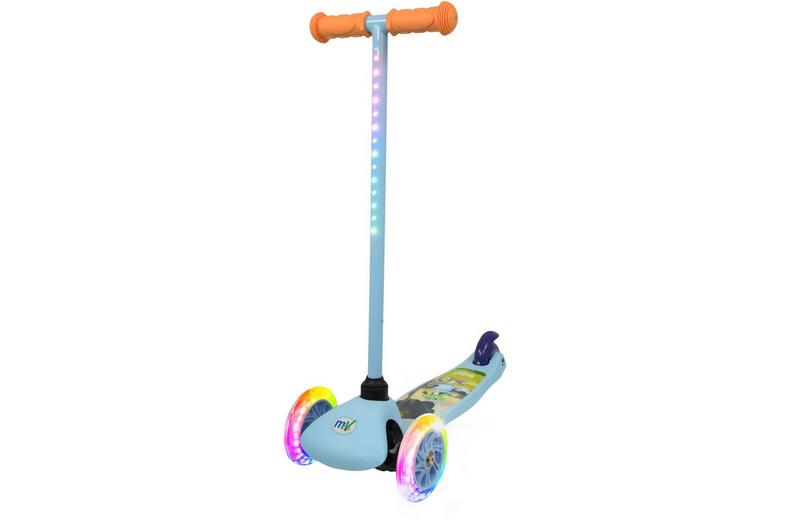 Bluey Tilt N Glo Scooter Bluey Tilt N Glo Scooter