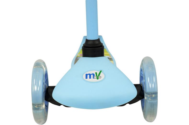 Bluey Tilt N Glo Scooter Bluey Tilt N Glo Scooter