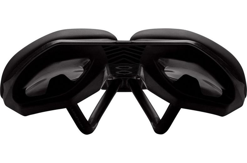 PRO Turnix Performance Saddle, 152mm PRO Turnix Performance Saddle, 152mm