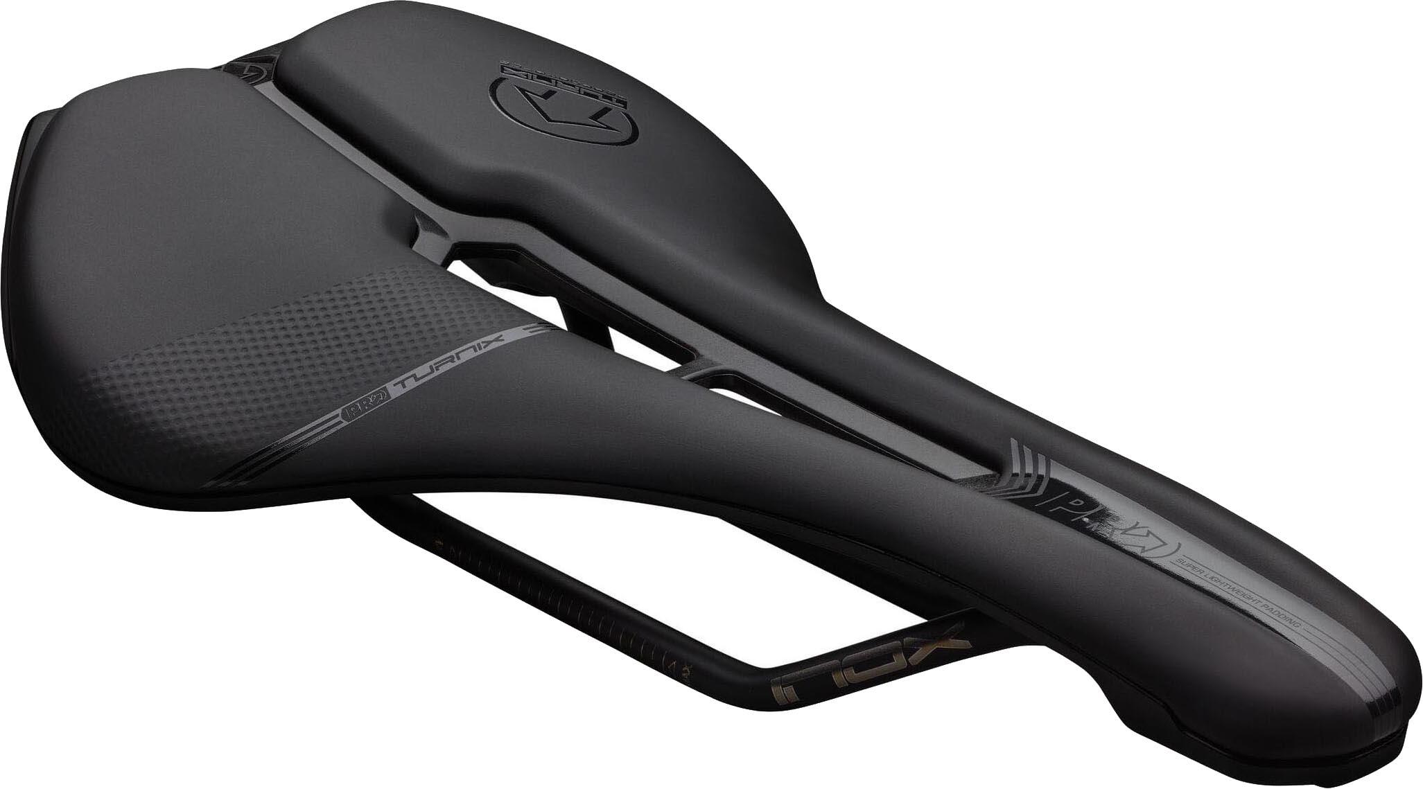 Halfords PRO Turnix Performance Saddle, 152mm | Pricematch, Extra 8% off for BC Members, Free Bike Health Check, Cycle2Work Scheme & 0% APR Finance.