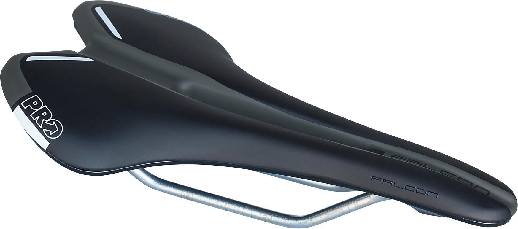 Halfords PRO Falcon CRMO Saddle, 142mm | Pricematch, Extra 8% off for BC Members, Free Bike Health Check, Cycle2Work Scheme & 0% APR Finance.