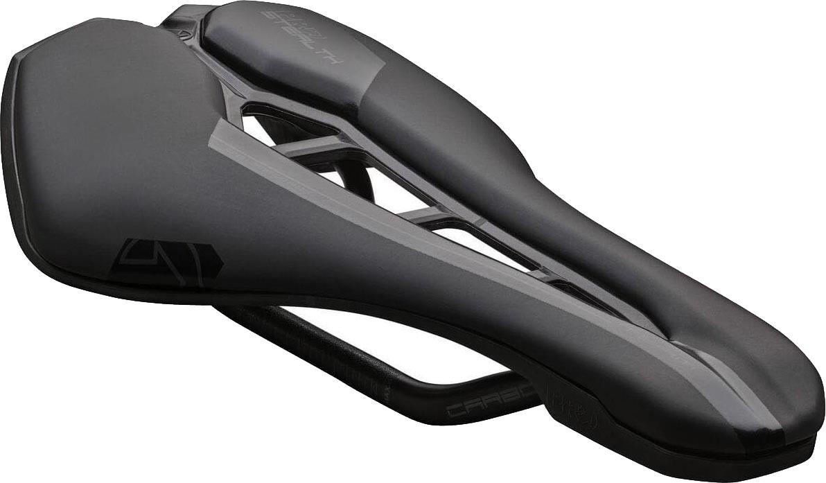 Halfords PRO Stealth Team Saddle, 142mm | Pricematch, Extra 8% off for BC Members, Free Bike Health Check, Cycle2Work Scheme & 0% APR Finance.