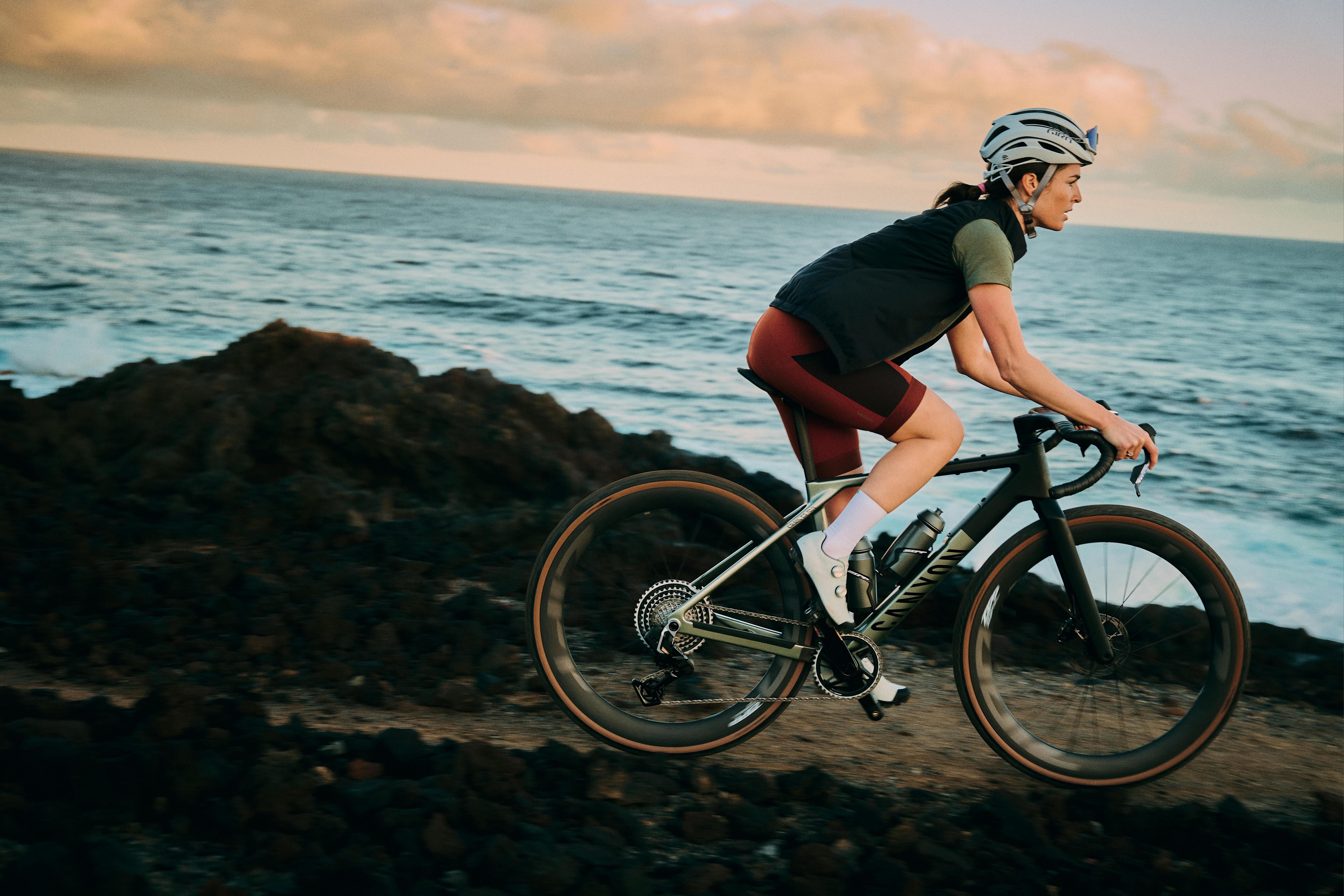 SRAM XG-1371 XPLR 13 Speed Cassette 10-46T