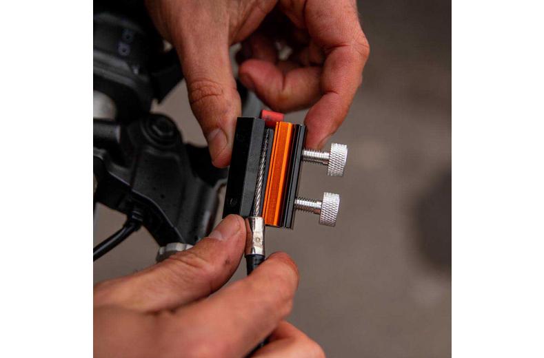 Tru-Tension Cable Monkey - Motorcycle Cable Lubricator Tru-Tension Cable Monkey - Motorcycle Cable Lubricator