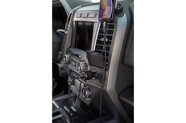 Scosche StrikeLine Lightning to USB-A Cable Spacegray 3m Scosche StrikeLine Lightning to USB-A Cable Spacegray 3m