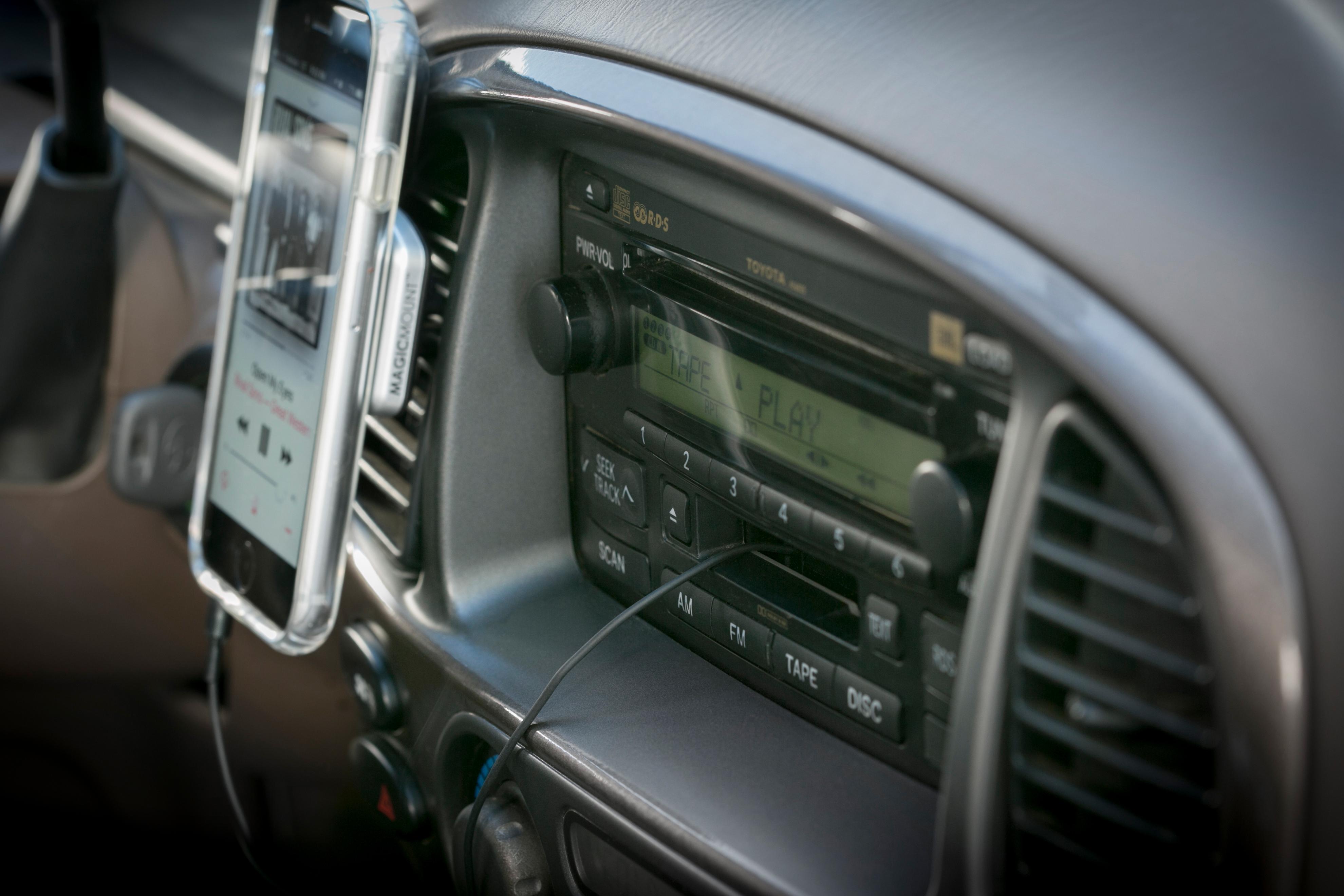 Scosche Universal Cassette Adapter