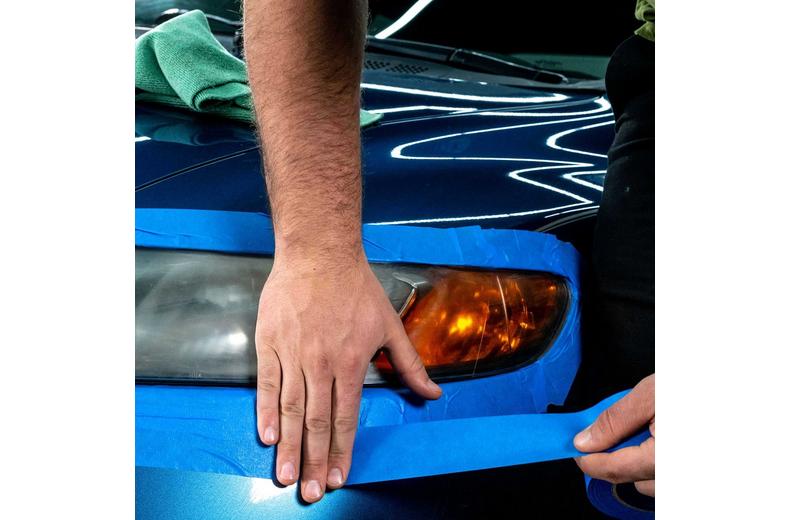 Turtle Wax Speed Headlight Lens Restorer Kit with Ceramic Sealing Wipes Turtle Wax Speed Headlight Lens Restorer Kit with Ceramic Sealing Wipes