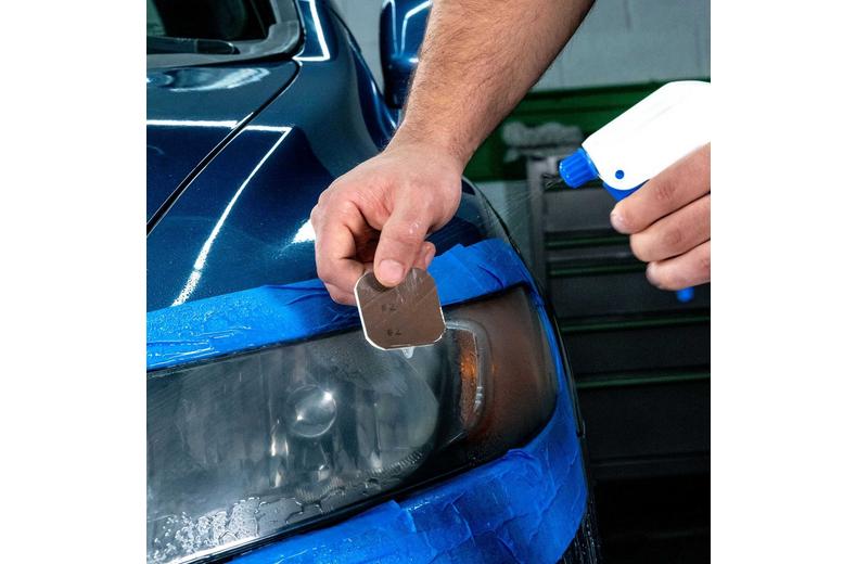 Turtle Wax Speed Headlight Lens Restorer Kit with Ceramic Sealing Wipes Turtle Wax Speed Headlight Lens Restorer Kit with Ceramic Sealing Wipes