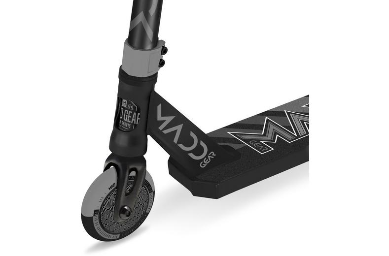 Madd Gear Kick Pro V5 Stunt Scooter Madd Gear Kick Pro V5 Stunt Scooter