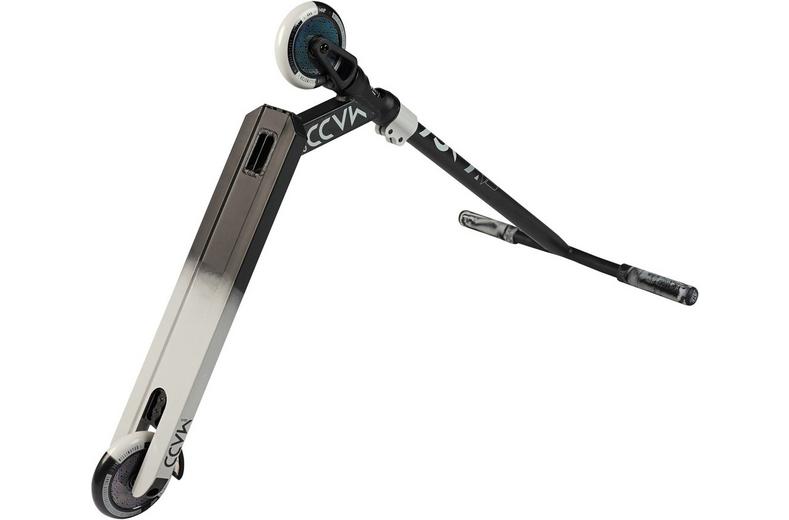 Madd Gear Kick Pro V5 Stunt Scooter Madd Gear Kick Pro V5 Stunt Scooter